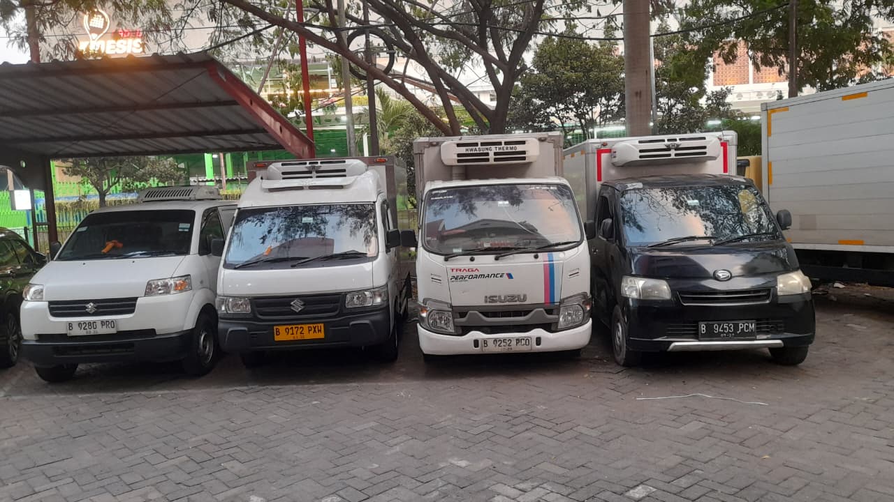 Armada pengiriman pendingin PT Duotama Unggul Bersama